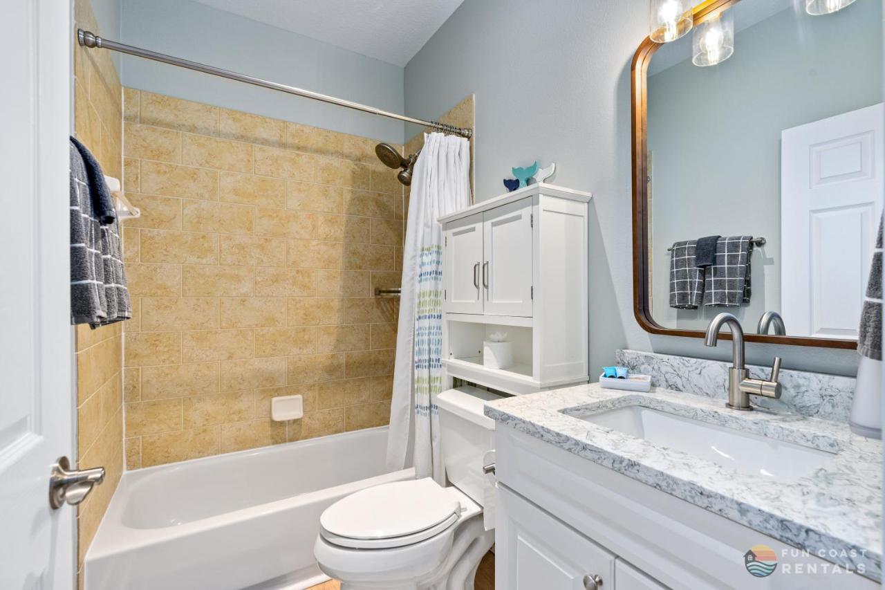 On Flagler Avenue! Dog Friendly With Balcony And Parking Walk To The Beach! 뉴스머나비치 외부 사진