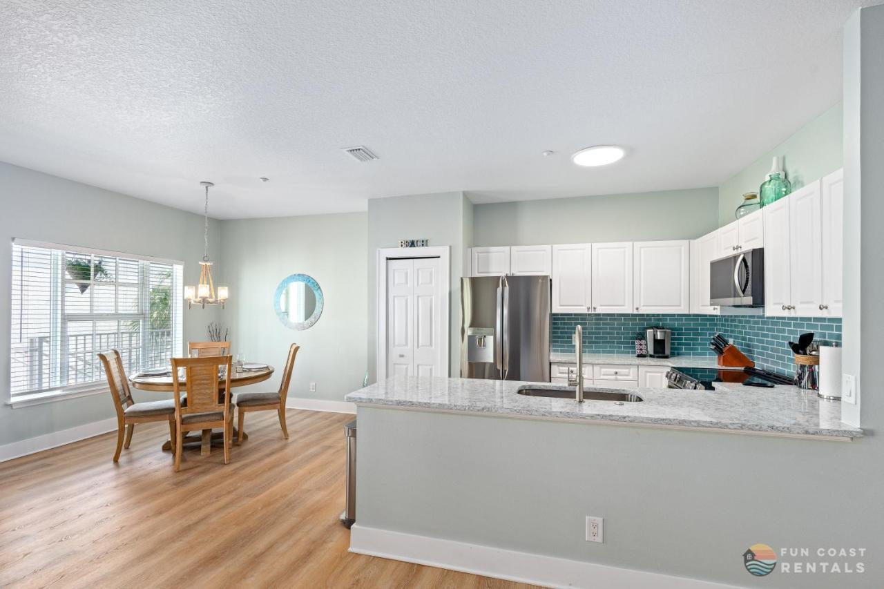 On Flagler Avenue! Dog Friendly With Balcony And Parking Walk To The Beach! 뉴스머나비치 외부 사진