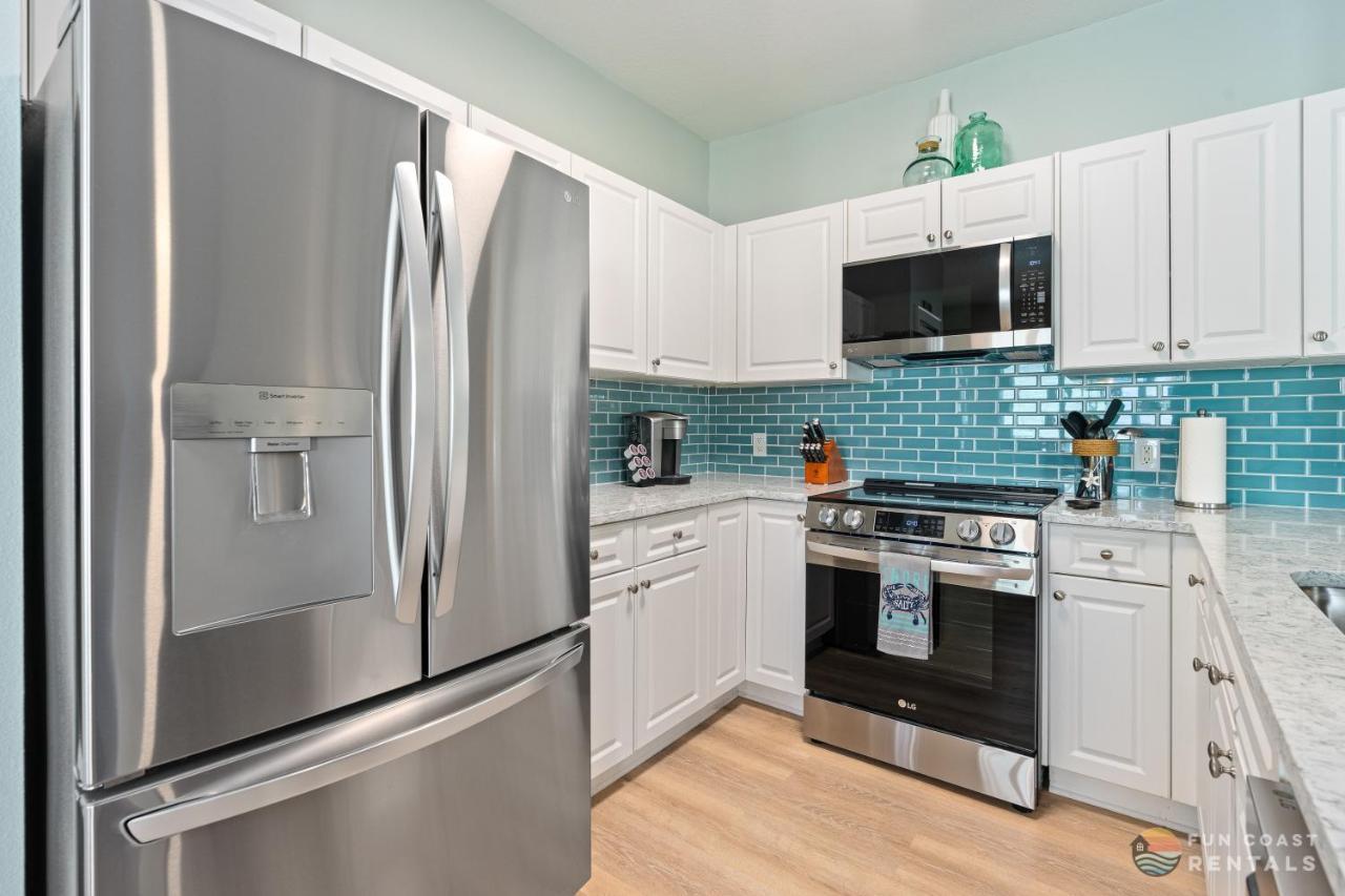 On Flagler Avenue! Dog Friendly With Balcony And Parking Walk To The Beach! 뉴스머나비치 외부 사진